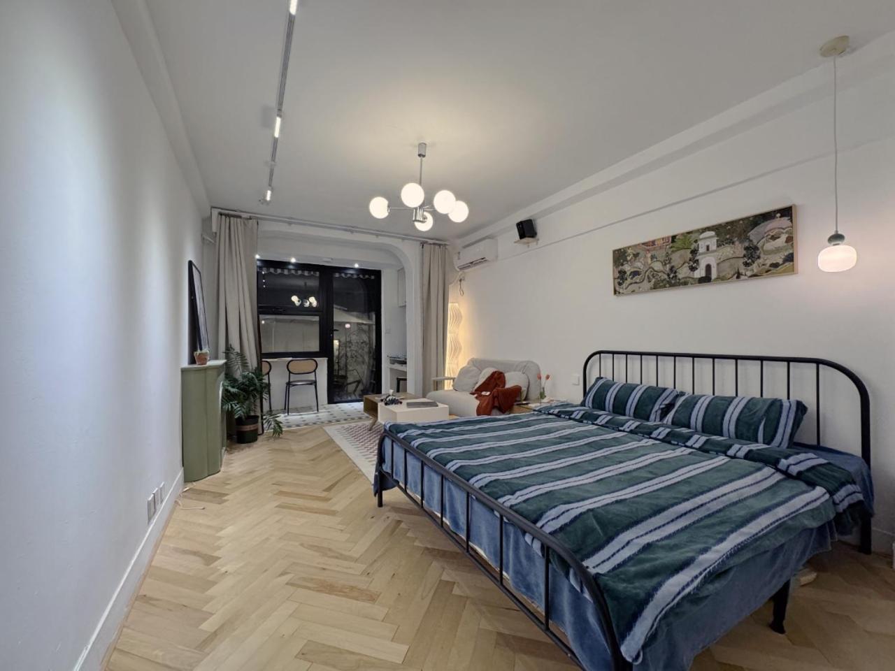 Apartment Near Nanjing Road/ Jing'An Temple/ Renmin Plaza Шанхай Екстериор снимка