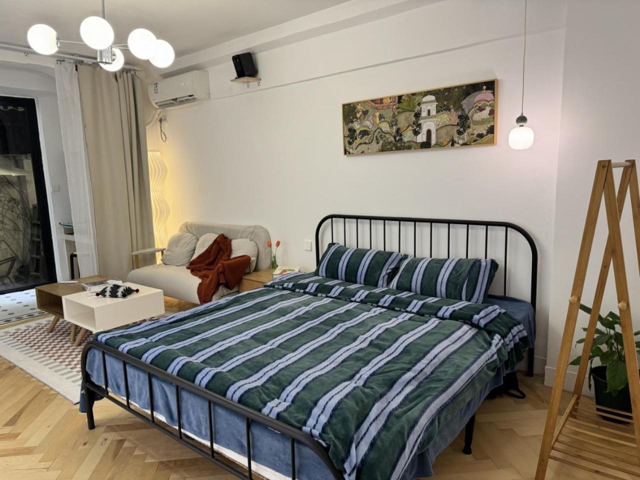 Apartment Near Nanjing Road/ Jing'An Temple/ Renmin Plaza Шанхай Екстериор снимка